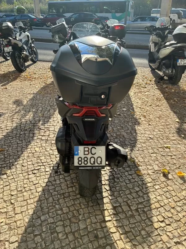 Honda Forza 125 IA - foto 4