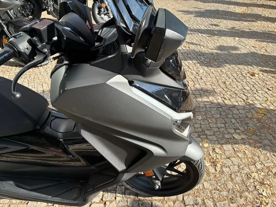 Honda Forza 125 IA - foto 7