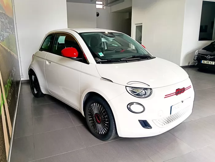 Fiat 500e 23.65 kWh (RED) - foto 3
