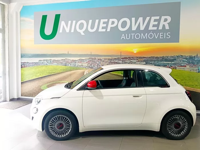 Fiat 500e 23.65 kWh (RED) - foto 8