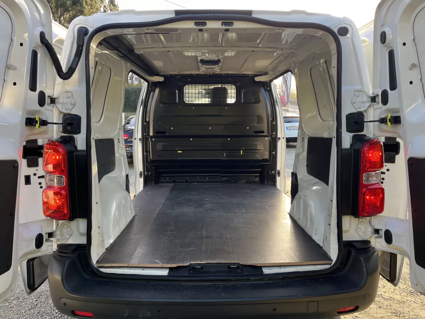 Toyota  Proace 2.0 D-4D L2H1 Dupla Porta Lateral - foto 7