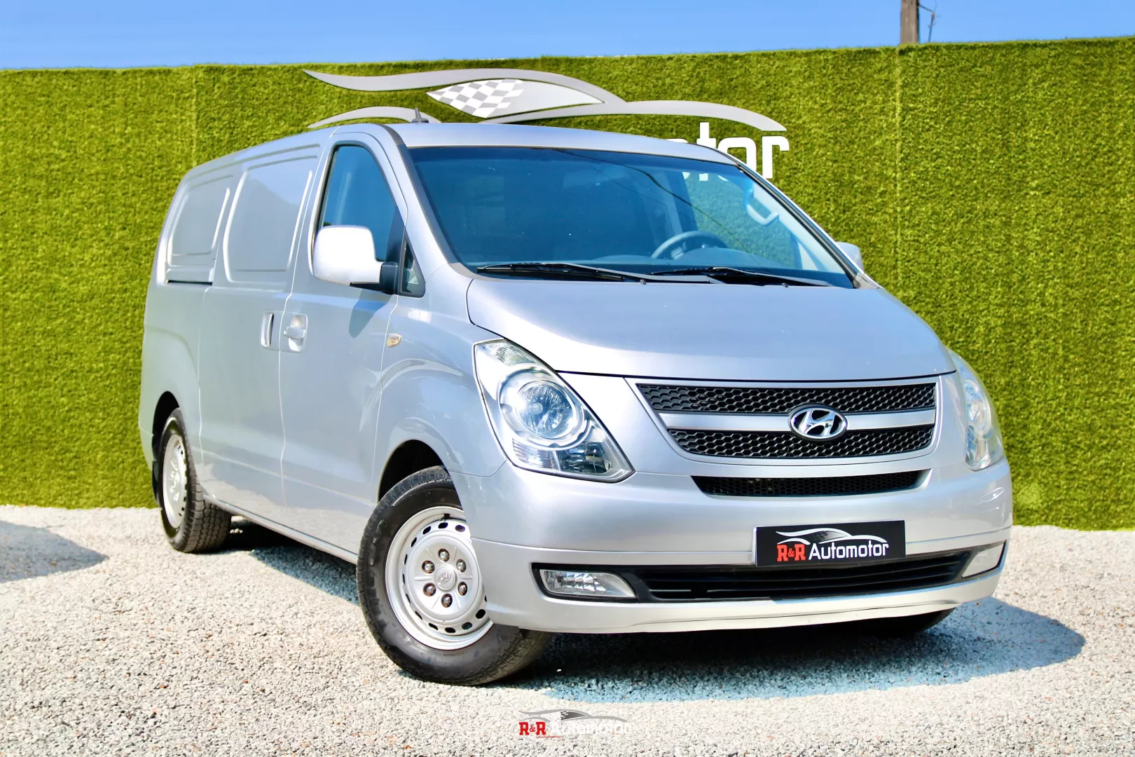 Hyundai  H1 STAREX 2.5CRDI L2 DUPLA PORTA LATERAL