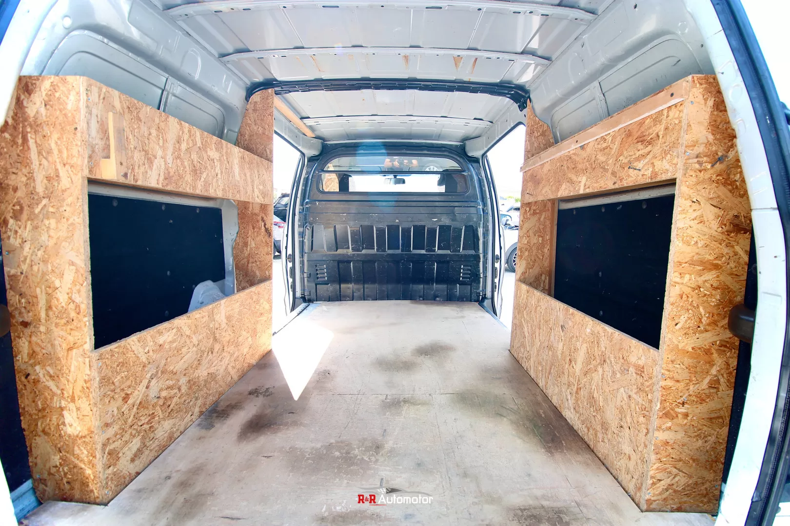Hyundai  H1 STAREX 2.5CRDI L2 DUPLA PORTA LATERAL - foto 6
