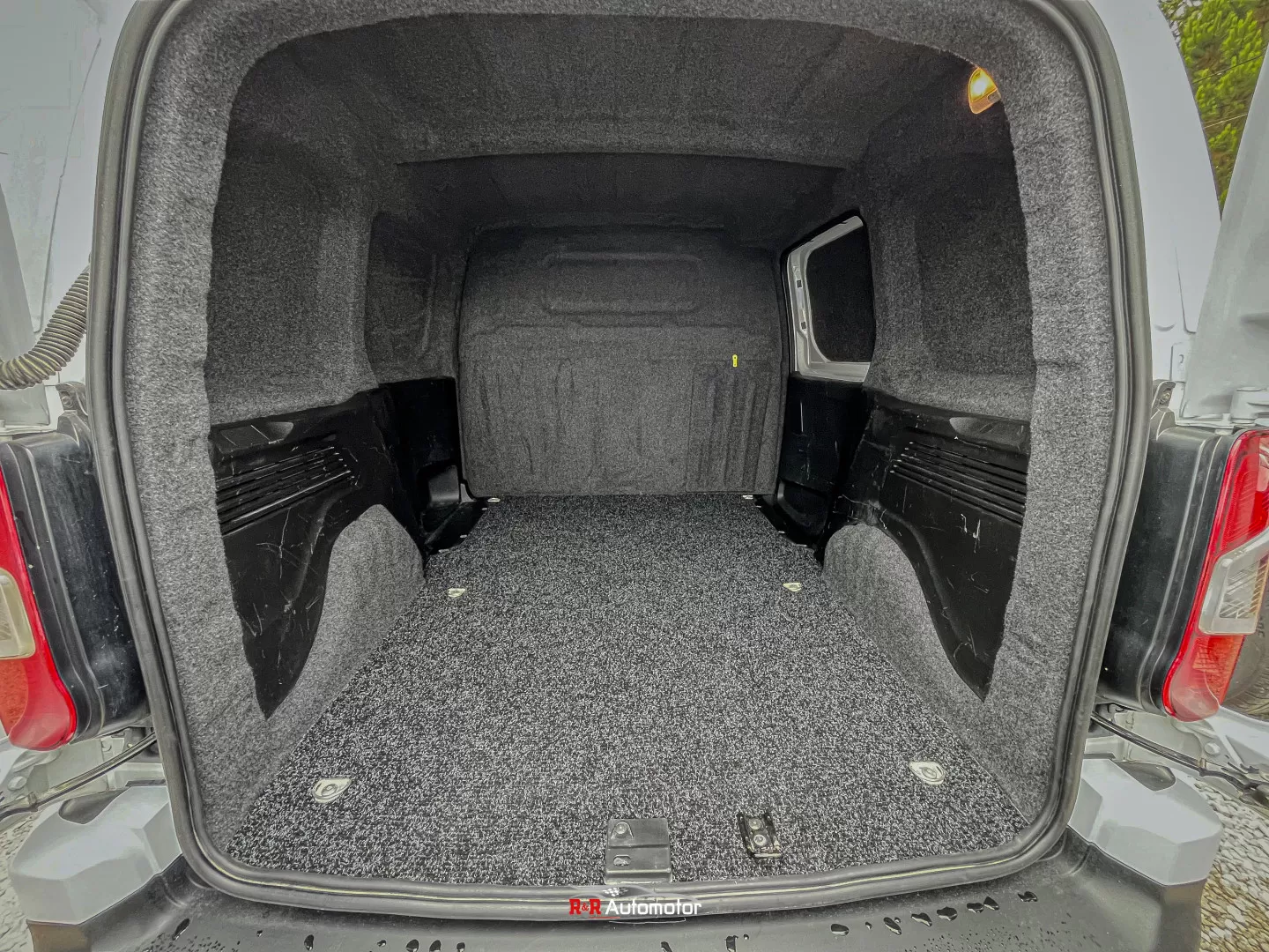 Opel  Combo 1.5 CDTi L1H1 - 3 LUGARES - foto 6