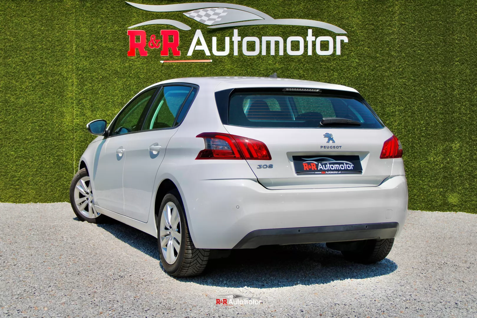 Peugeot 308 1.2 PureTech Business Line - foto 2