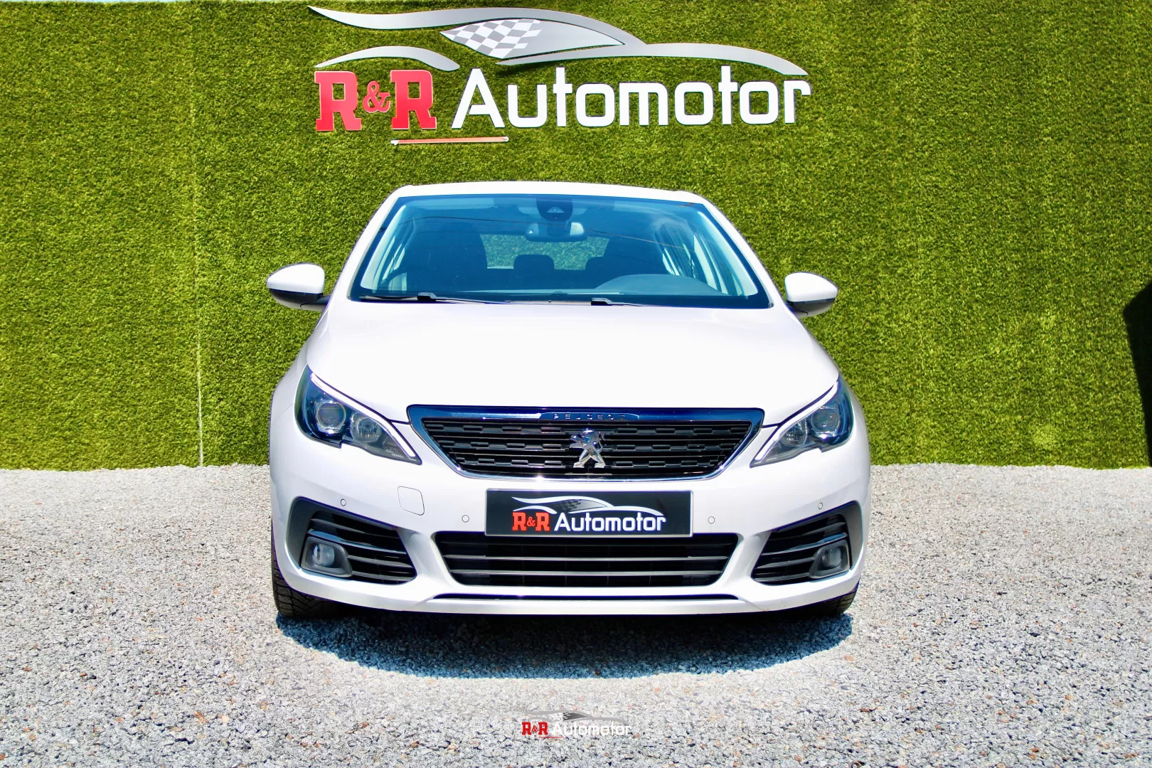 Peugeot 308 1.2 PureTech Business Line - foto 4