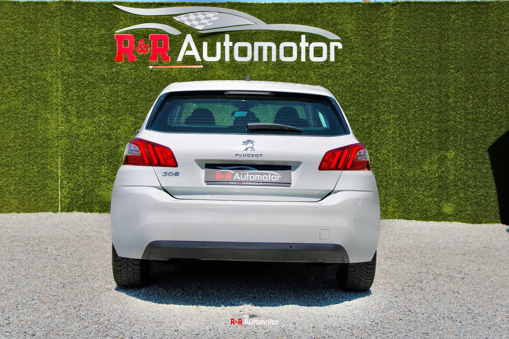 Peugeot 308 1.2 PureTech Business Line - foto 5