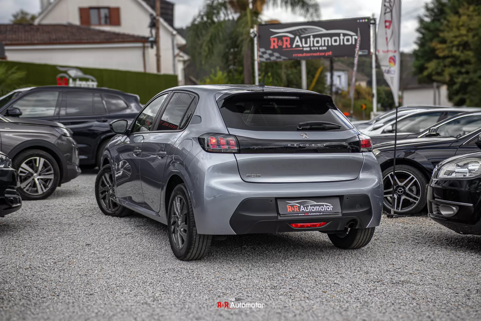 Peugeot 208 1.2 PureTech Active - foto 2