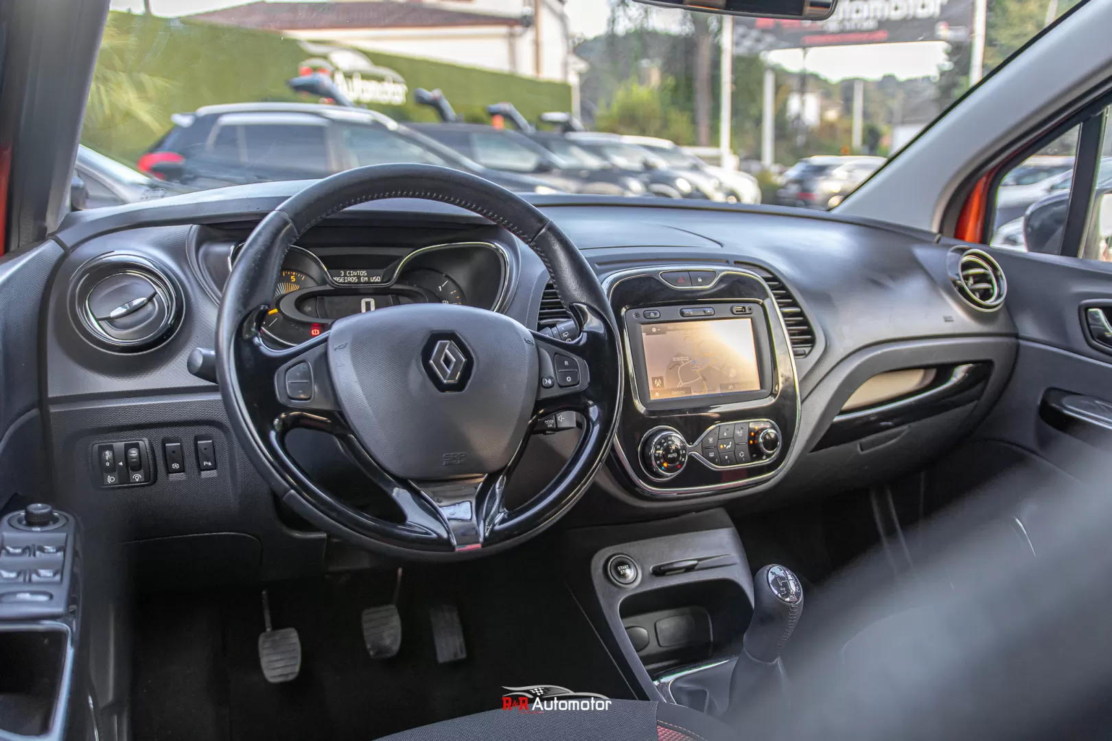 Renault Captur 1.5 dCi Exclusive - foto 3