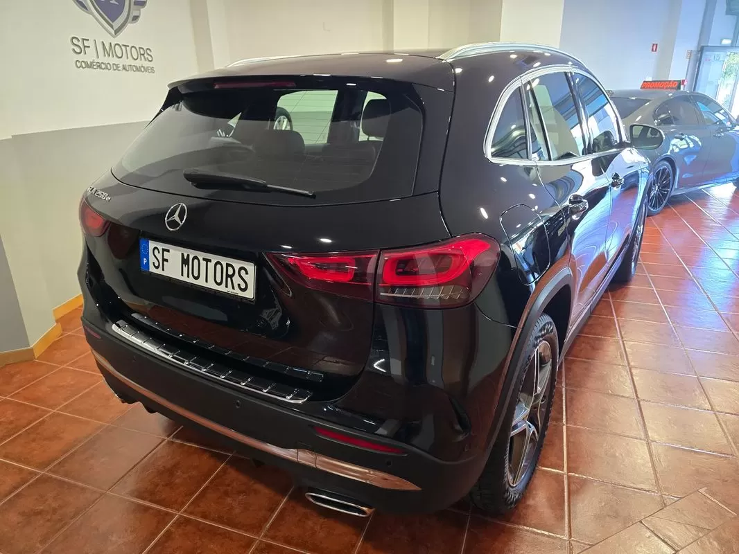 Mercedes-Benz GLA 250  E 8g  Dct Amg Line - foto 4