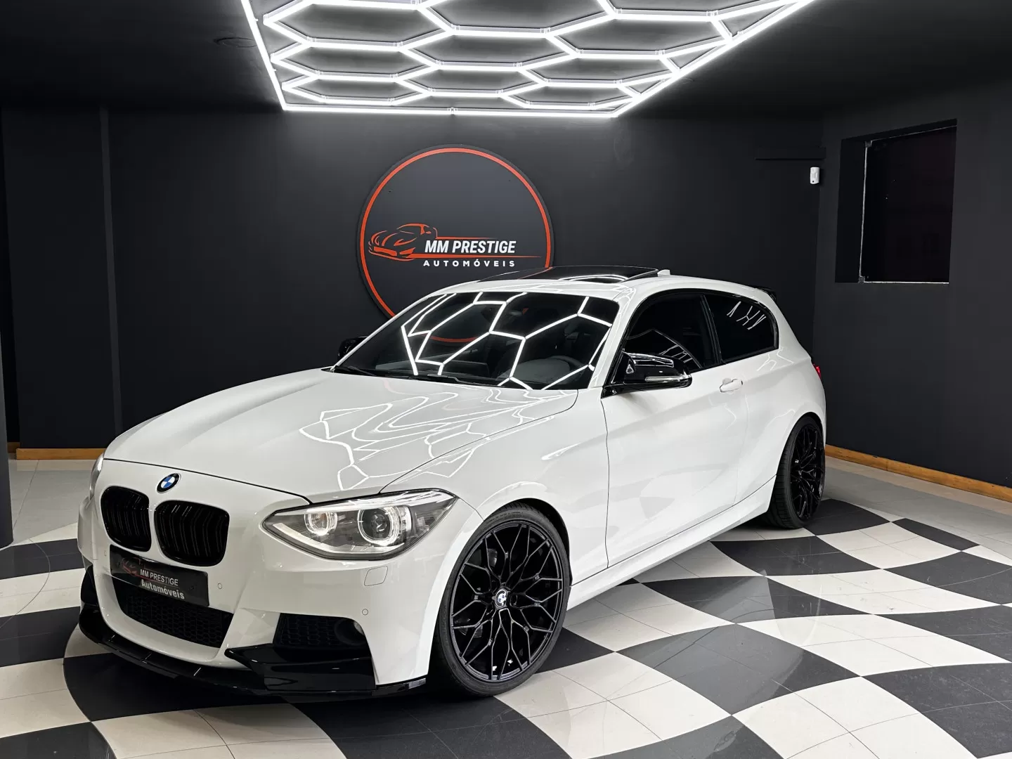 BMW 120 d Pack M - foto 4