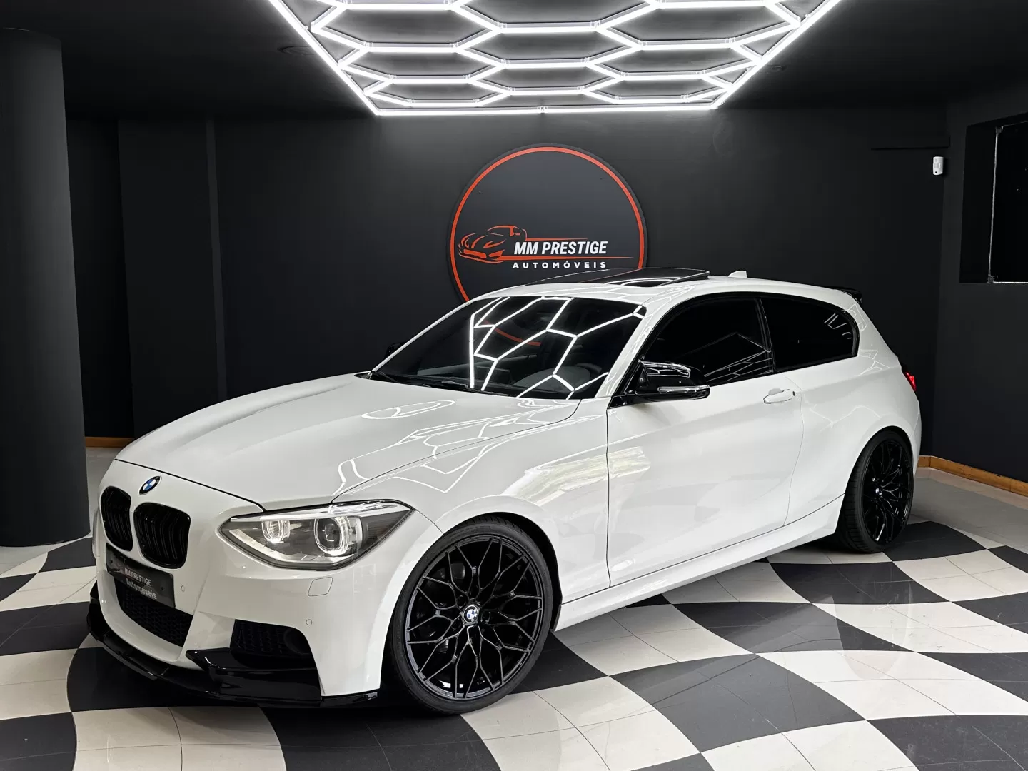 BMW 120 d Pack M - foto 5