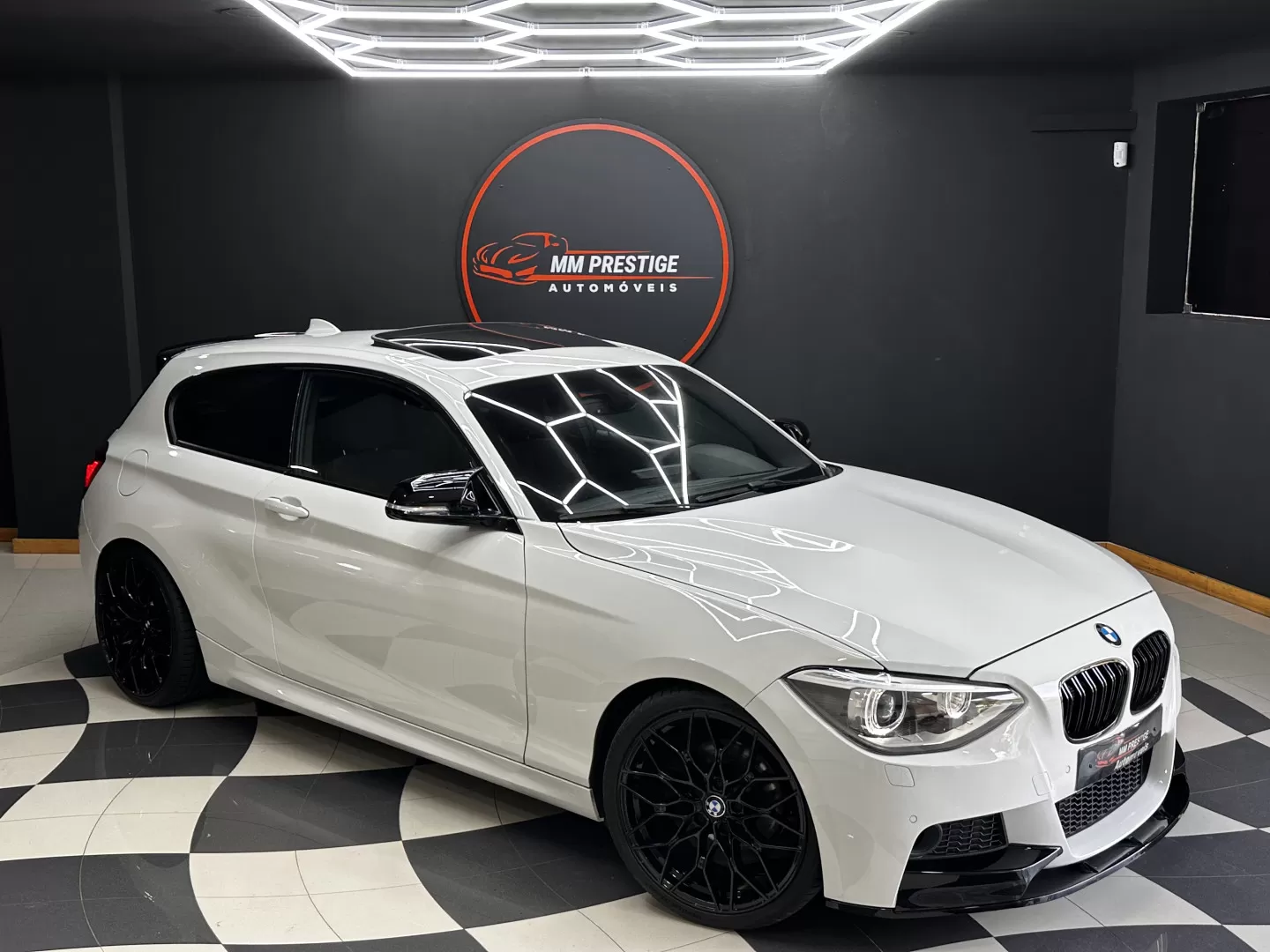 BMW 120 d Pack M - foto 7