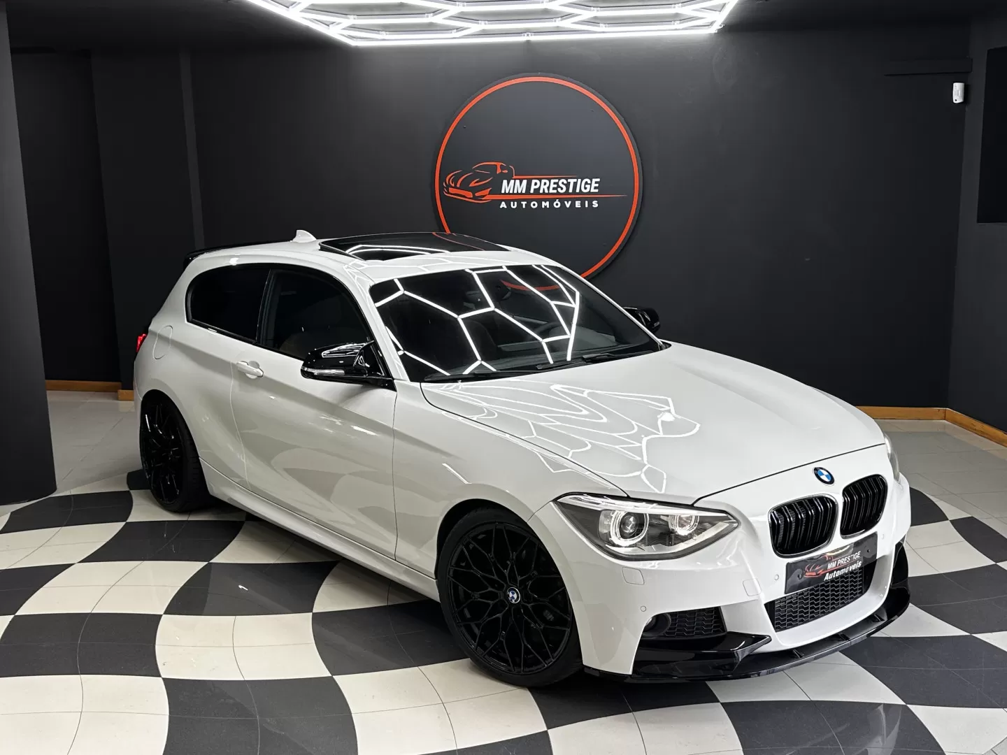 BMW 120 d Pack M - foto 8