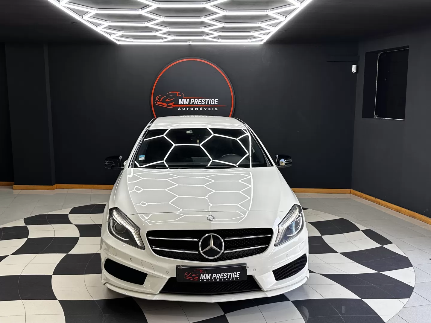 Mercedes-Benz A 180 d AMG Line - foto 3