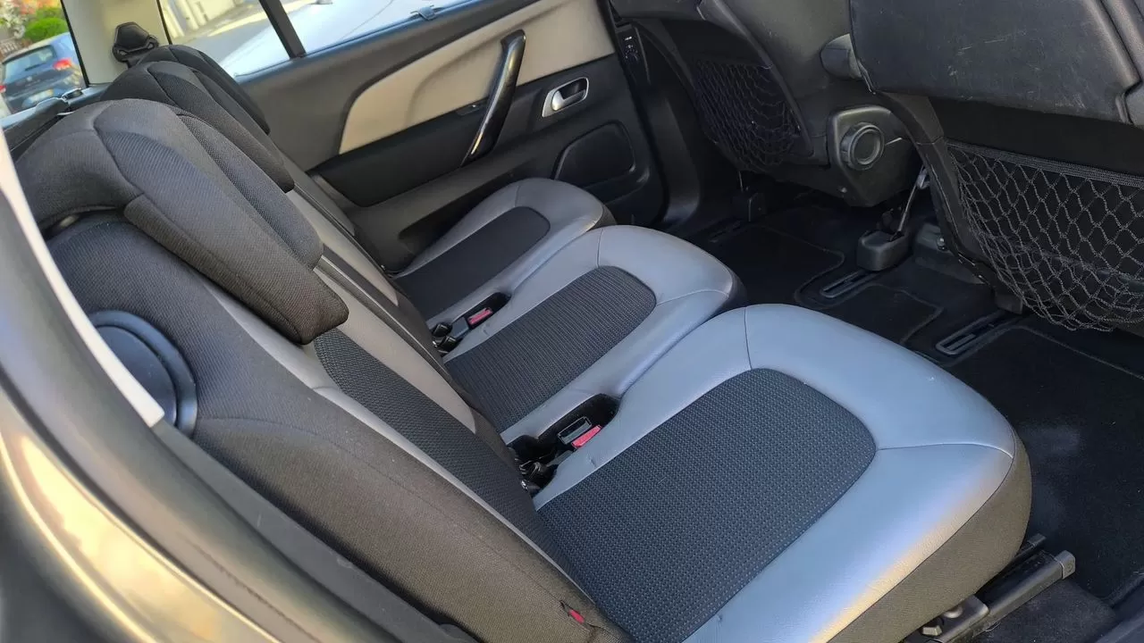Citroën C4 Picasso 1.6 e-HDi Exclusive ETG6 - foto 8