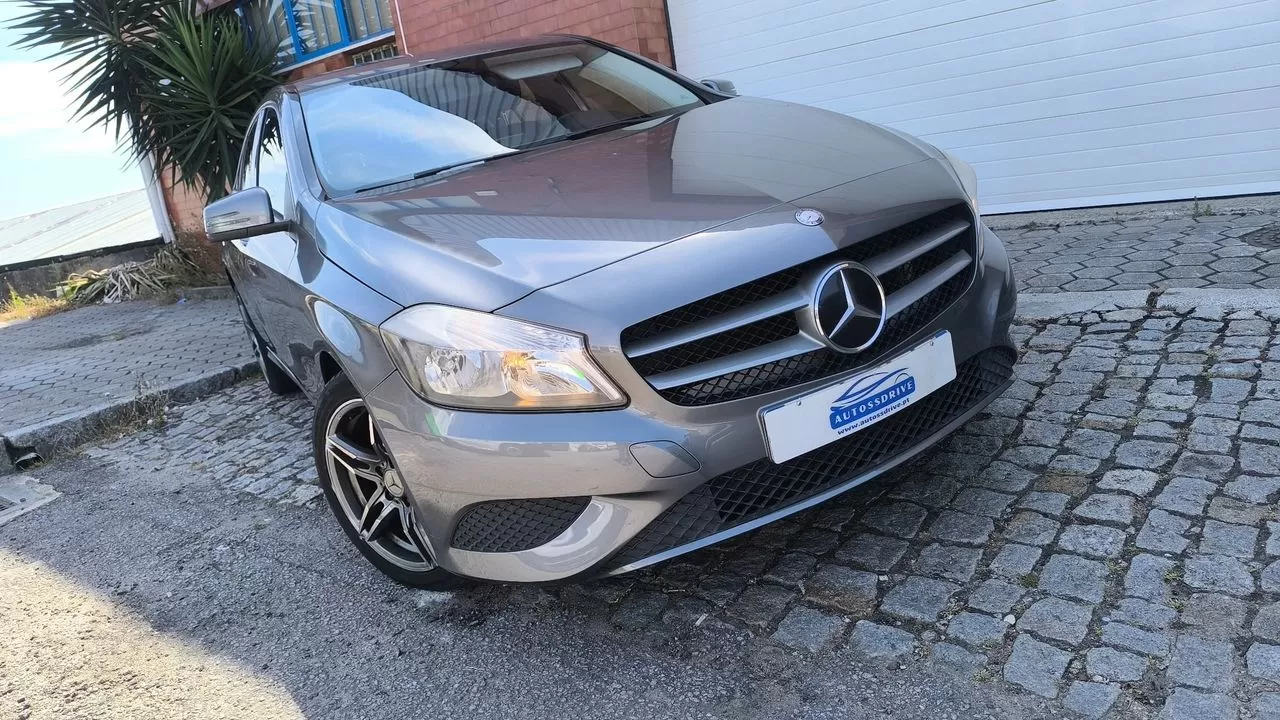 Mercedes-Benz A 180 CDI BlueEFFICIENCY - foto 4