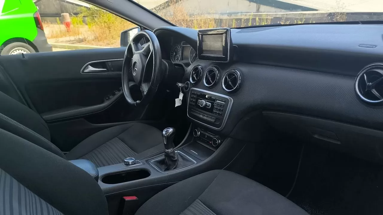 Mercedes-Benz A 180 CDI BlueEFFICIENCY - foto 5