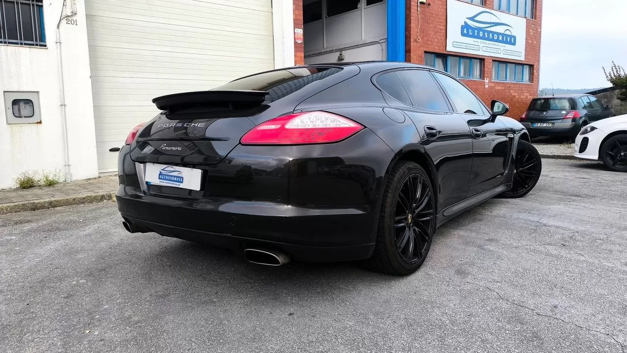 Porsche Panamera 4 Platinum Edition PDK - foto 3
