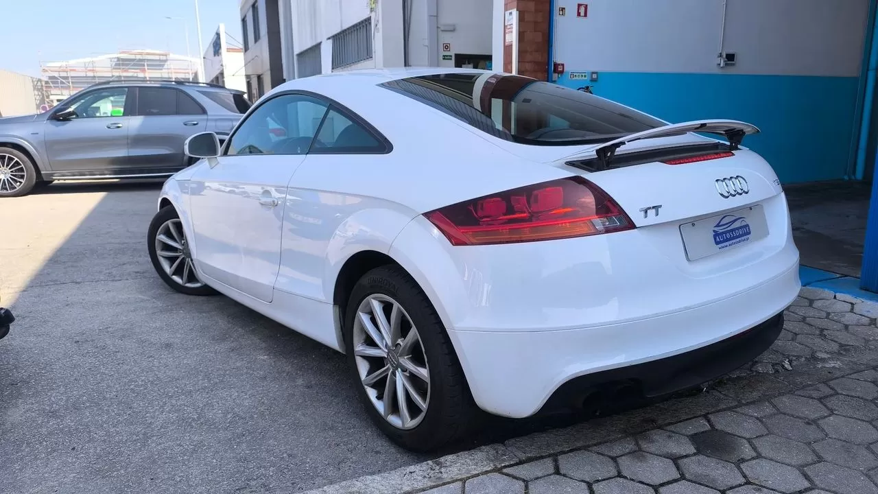 Audi TT Coupé 1.8 TFSI - foto 2