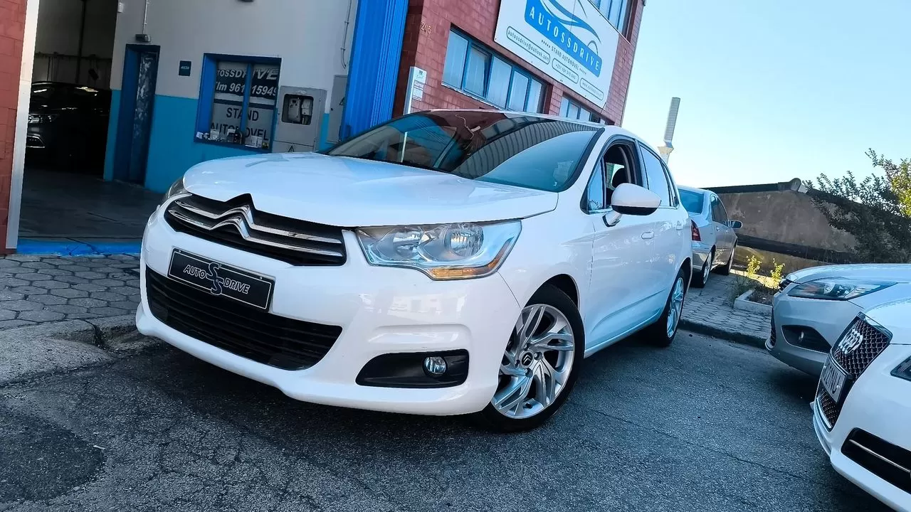 Citroën C4 1.6 e-HDi Exclusive J17 CMP6