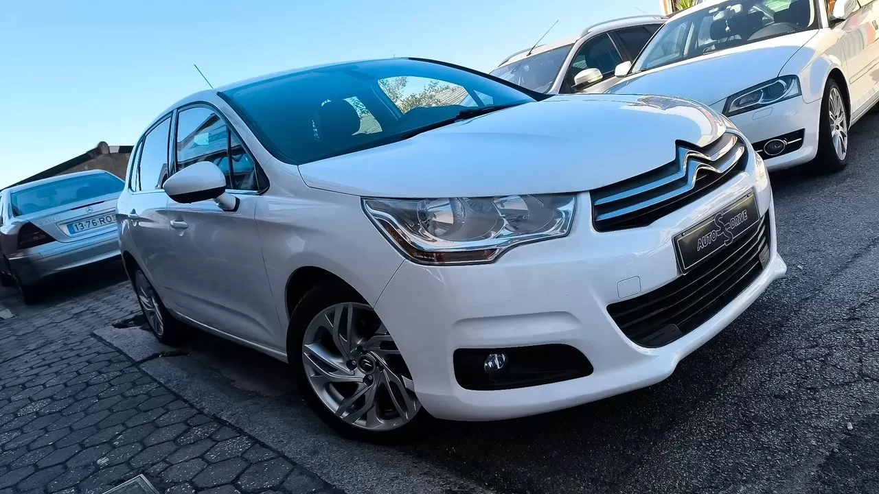 Citroën C4 1.6 e-HDi Exclusive J17 CMP6 - foto 3