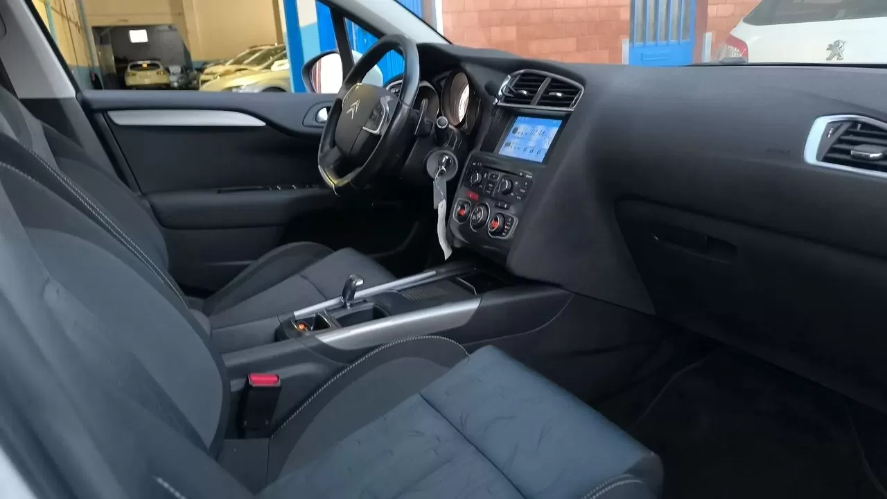 Citroën C4 1.6 e-HDi Exclusive J17 CMP6 - foto 7