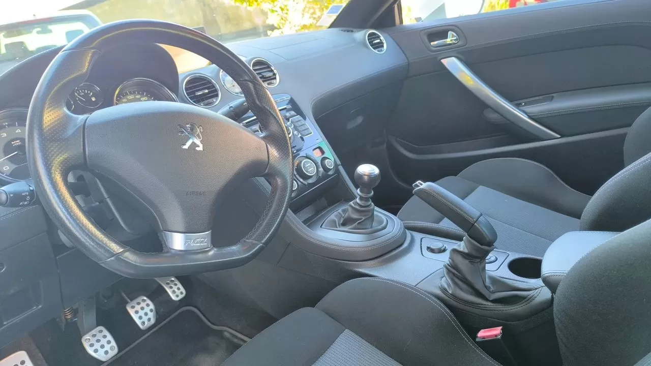 Peugeot RCZ  1 6 200 Thp Onyx - foto 7