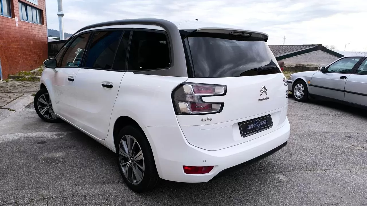 Citroën C4 Grand Picasso 1.6 BlueHDi Exclusive EAT6 - foto 2