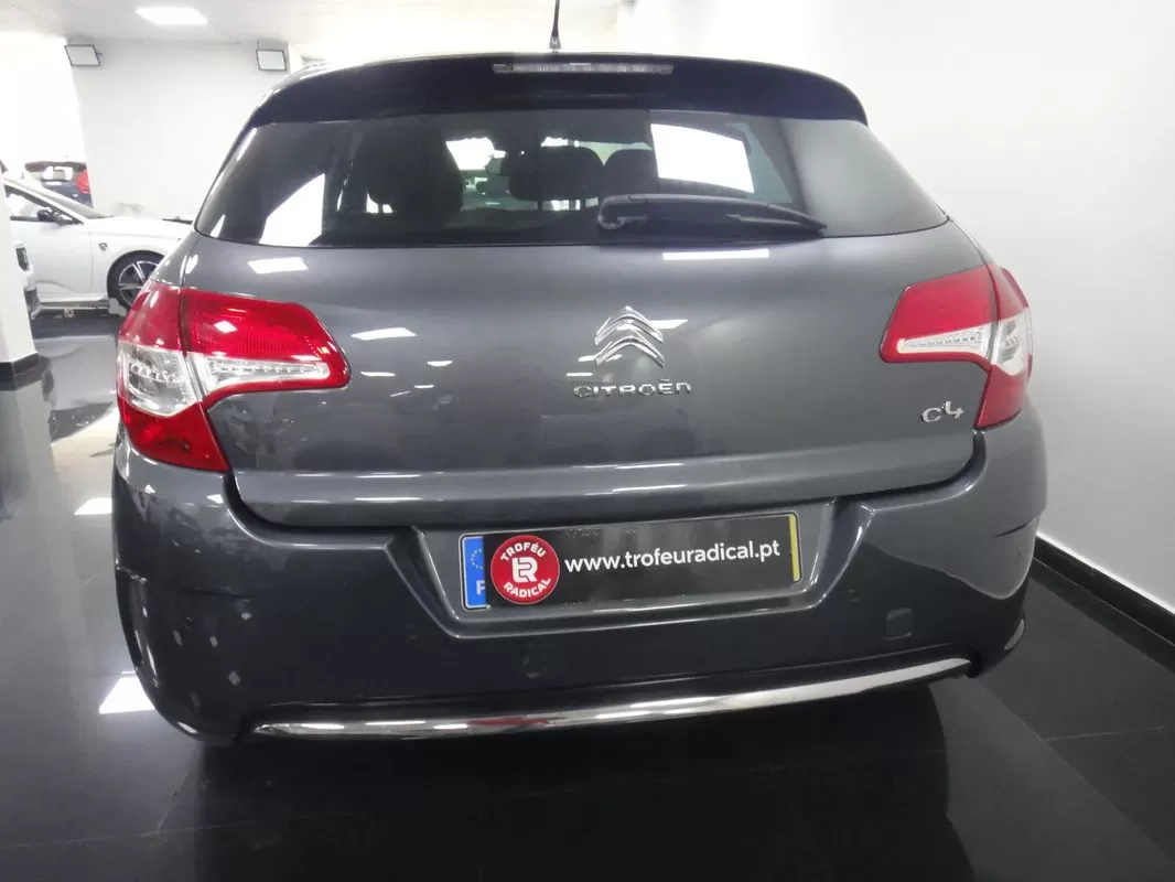 Citroën C4 1.6 HDi Exclusive - foto 6