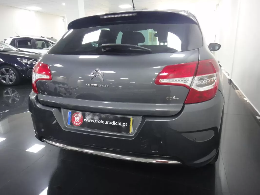 Citroën C4 1.6 HDi Exclusive - foto 7