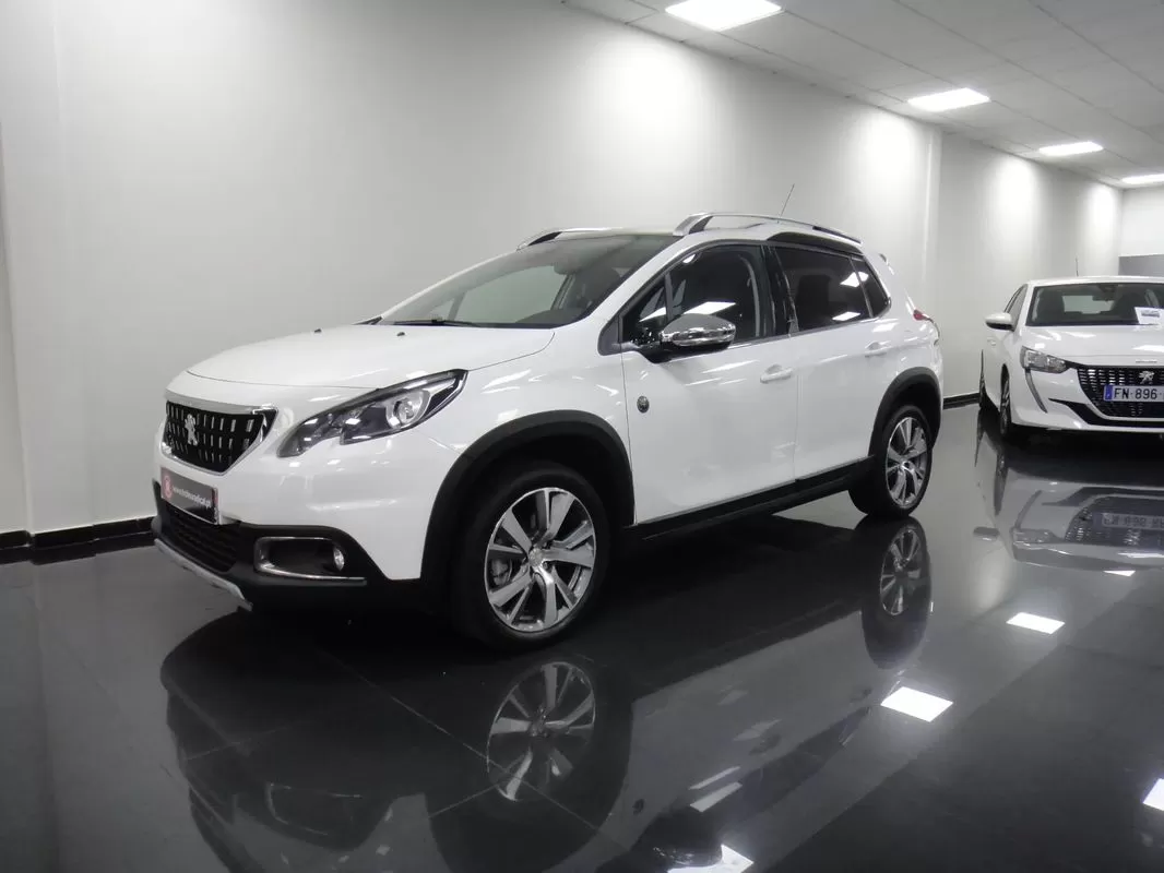 Peugeot 2008 1.2 PureTech Crossway EAT6