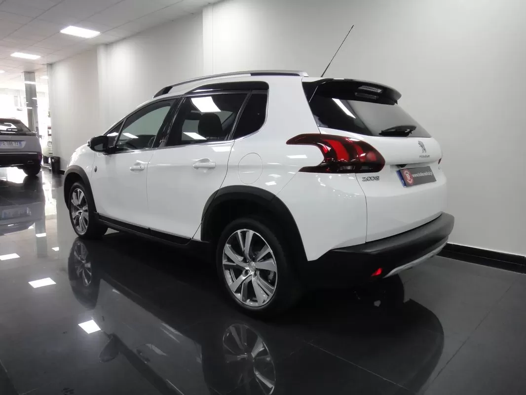 Peugeot 2008 1.2 PureTech Crossway EAT6 - foto 6