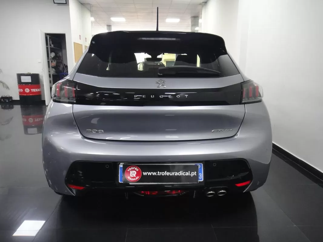 Peugeot 208  Puretech 130 Eat8 Gt - foto 7