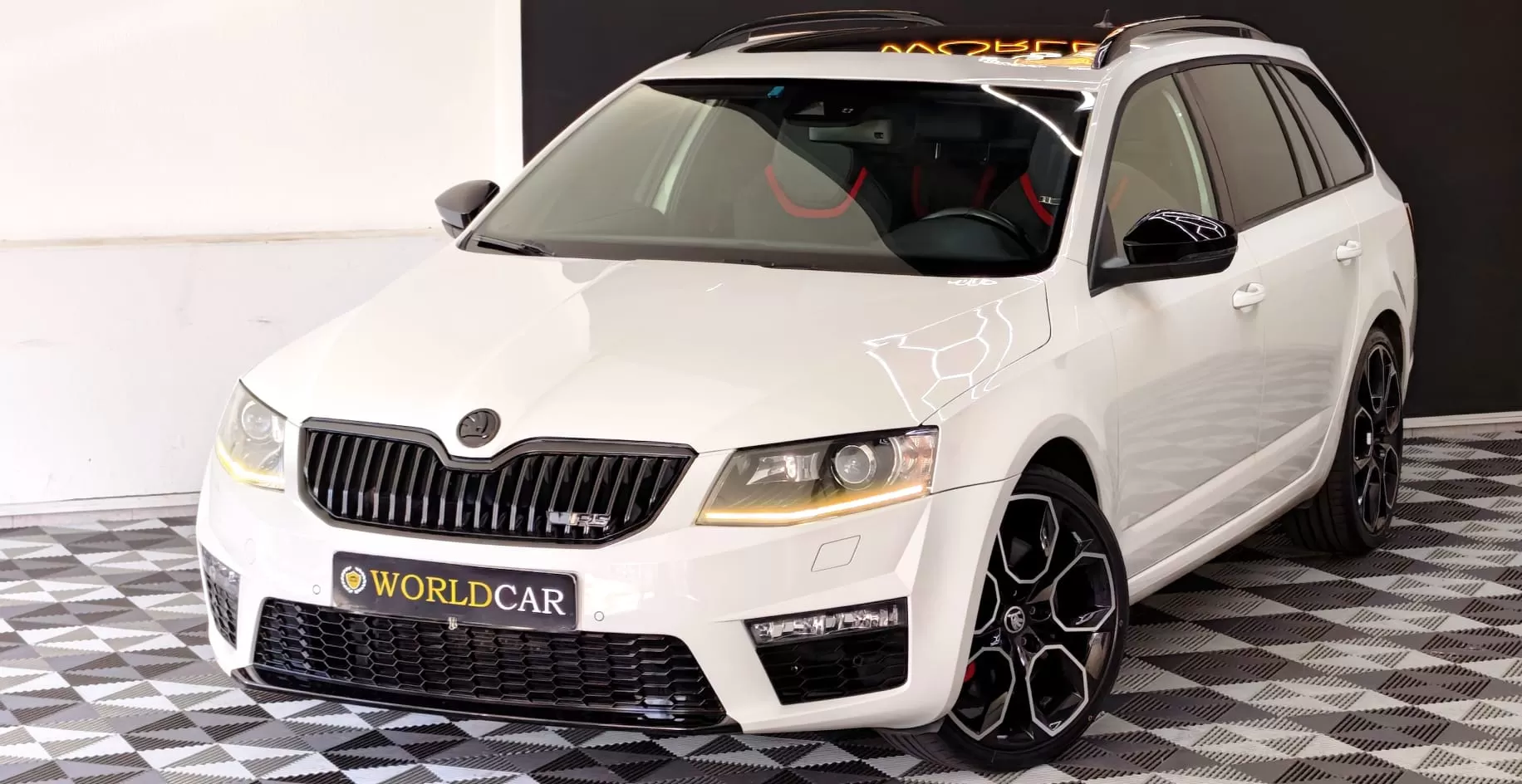 Skoda Octavia Break 2.0 TDI RS DSG - foto 2