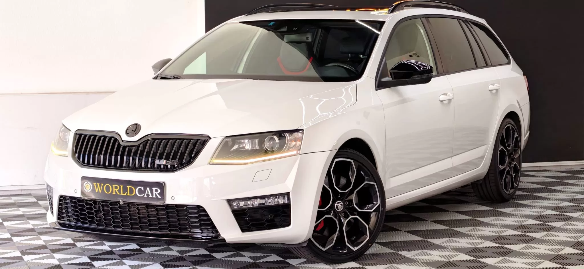 Skoda Octavia Break 2.0 TDI RS DSG - foto 3