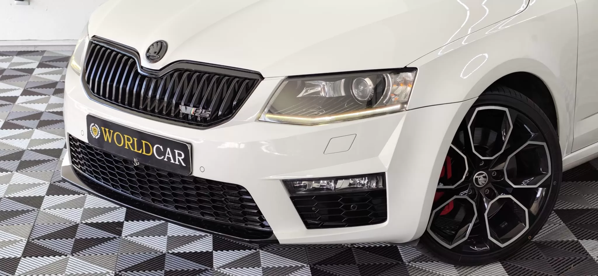 Skoda Octavia Break 2.0 TDI RS DSG - foto 5