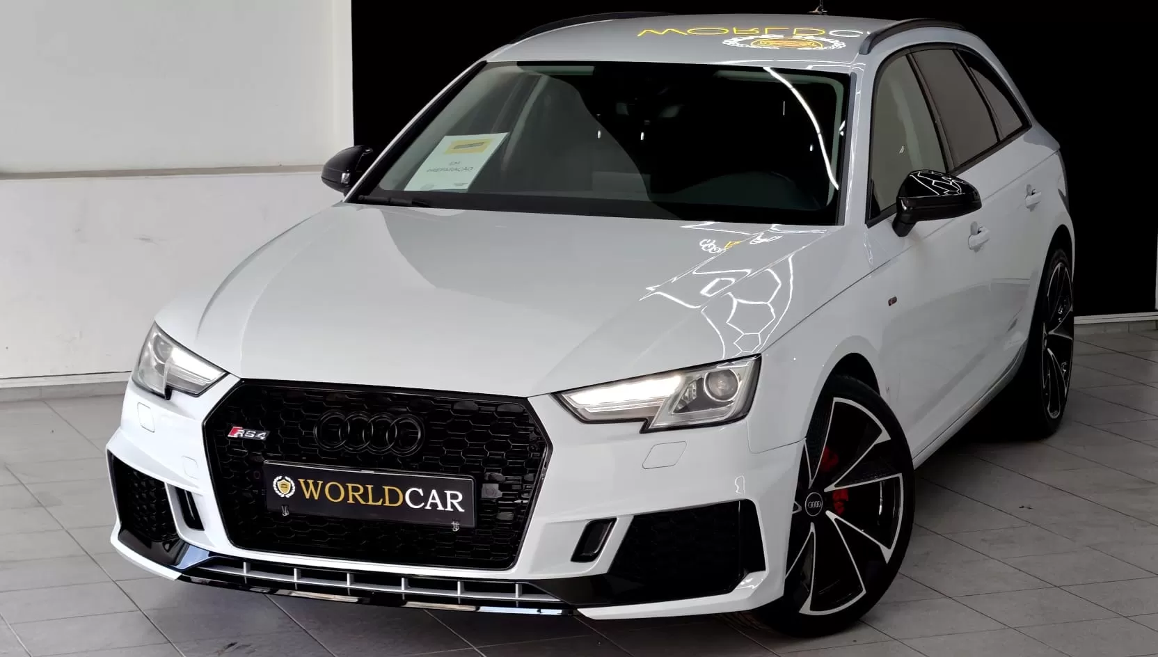 Audi A4 Avant 2.0 TDi S-line LOOK RS4 - foto 2
