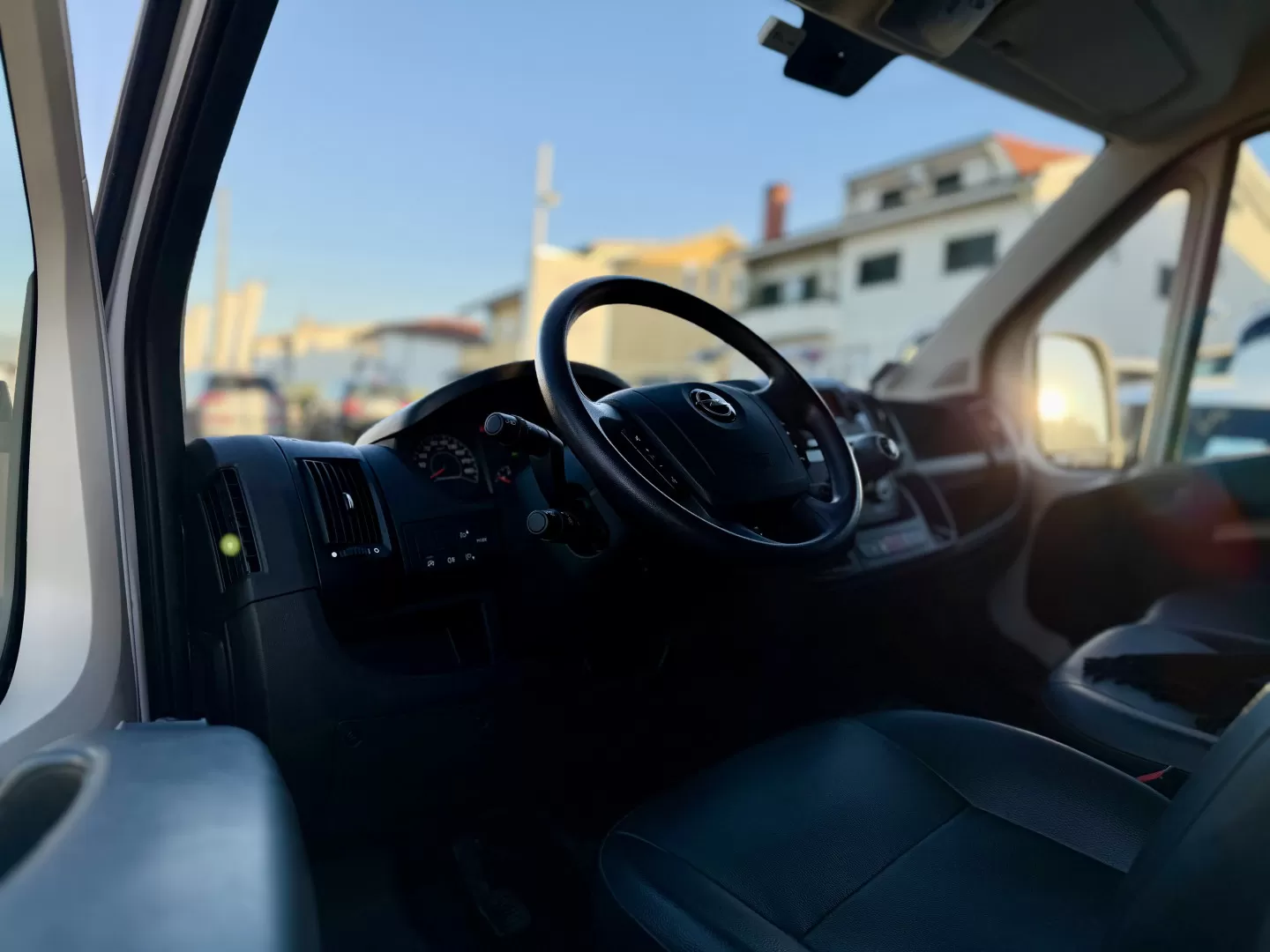 Opel  Movano 2.2D 3.3T L2 H1 165Cv | 9 LUGARES - foto 8