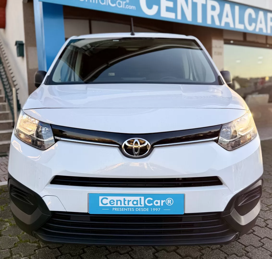 Toyota  Proace City 1.5 D Confort L2 100Cv | IVA DEDUTÍVEL - foto 3