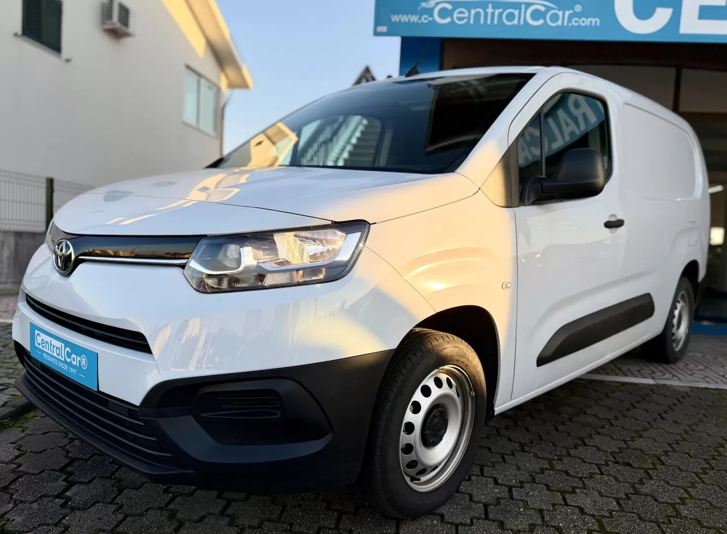 Toyota  Proace City 1.5 D Confort L2 100Cv | IVA DEDUTÍVEL - foto 5