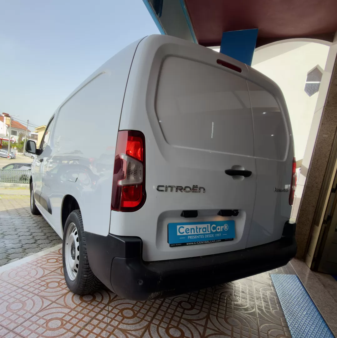 Citroën  Berlingo 1.5 BlueHDi XL 102Cv | CÂMARA | CARPLAY | IVA DEDUTÍVEL - foto 7