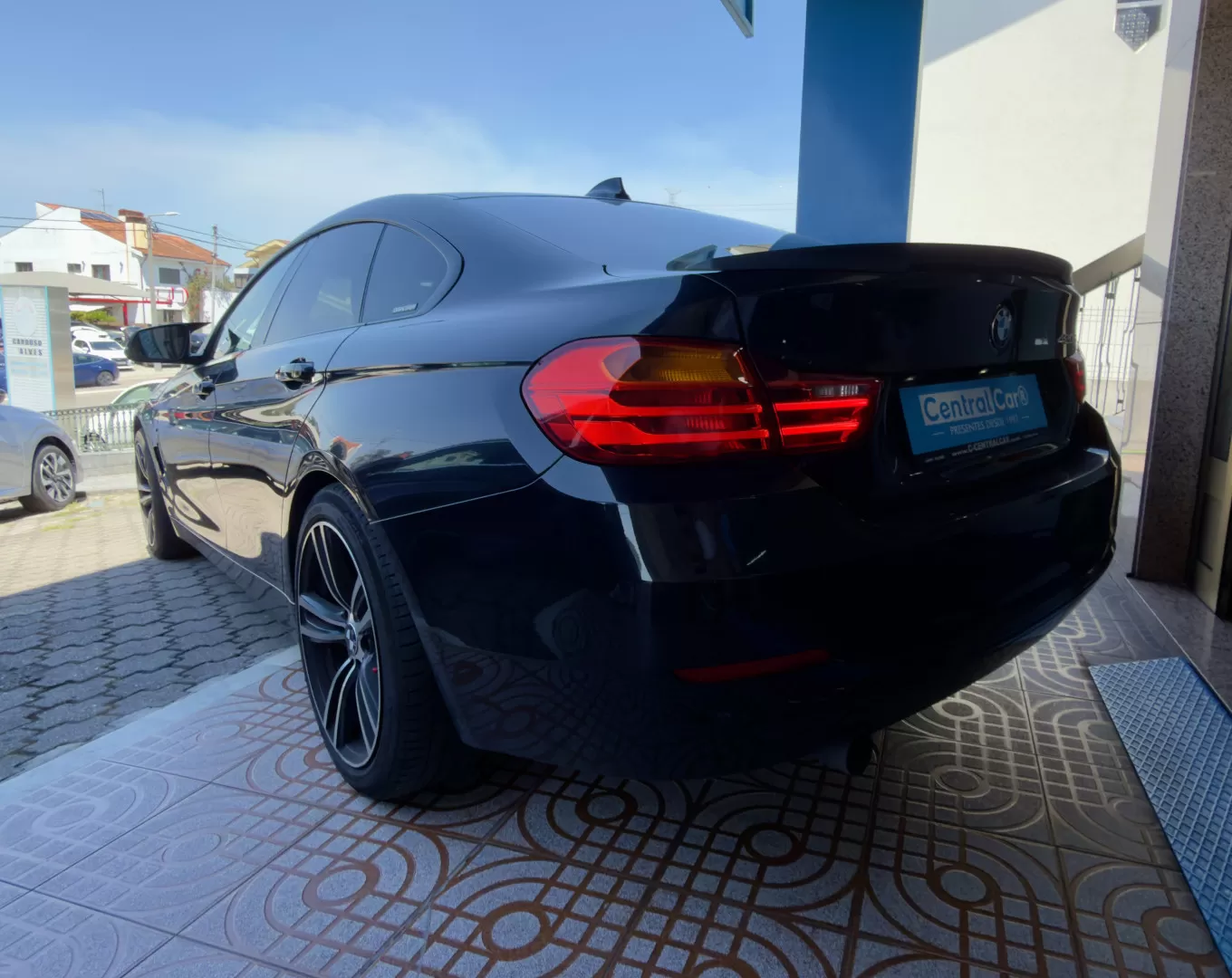 BMW 420 Gran Coupé 2.0 D Pack M Auto 184Cv | GPS | CÂMARA | TETO | PELE - foto 8