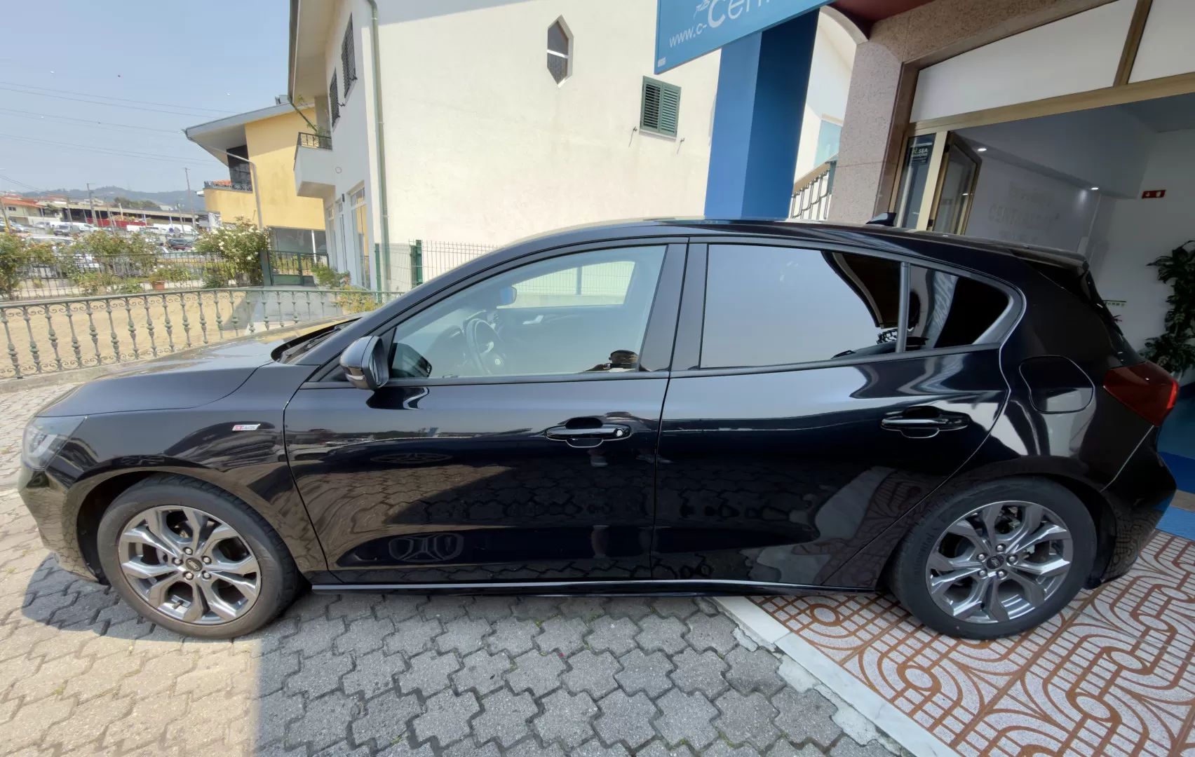 Ford Focus 1.0 EcoBoost MHEV ST-Line Auto 125Cv | GPS | CARPLAY - foto 6