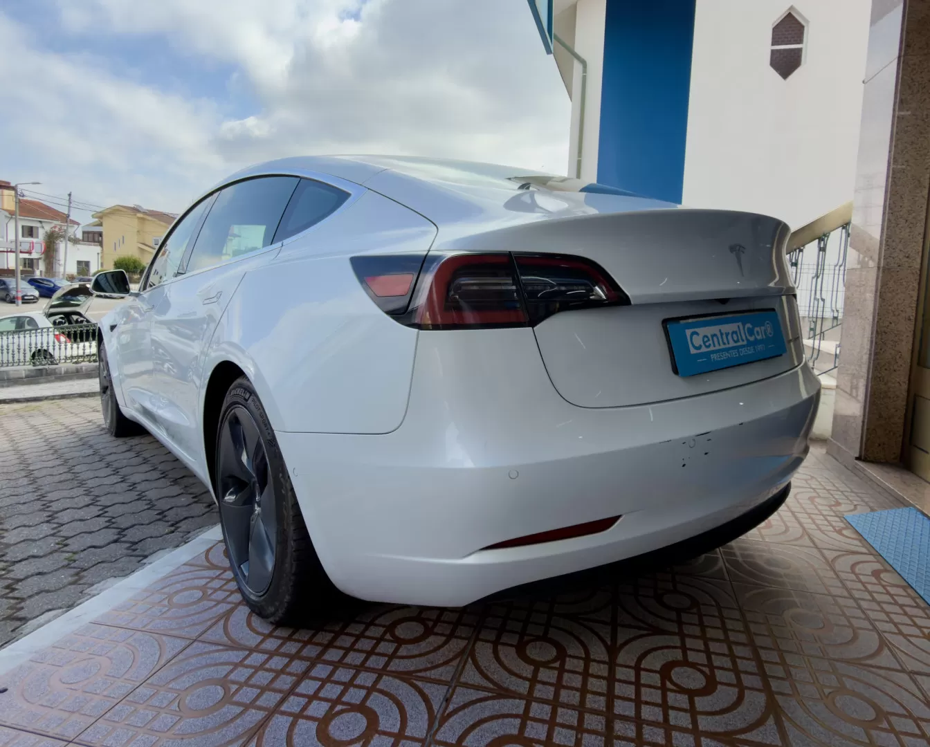 Tesla Model 3 Long Range Tração Integral Dual Motor 498Cv | TETO | GPS | CÂMARA - foto 8