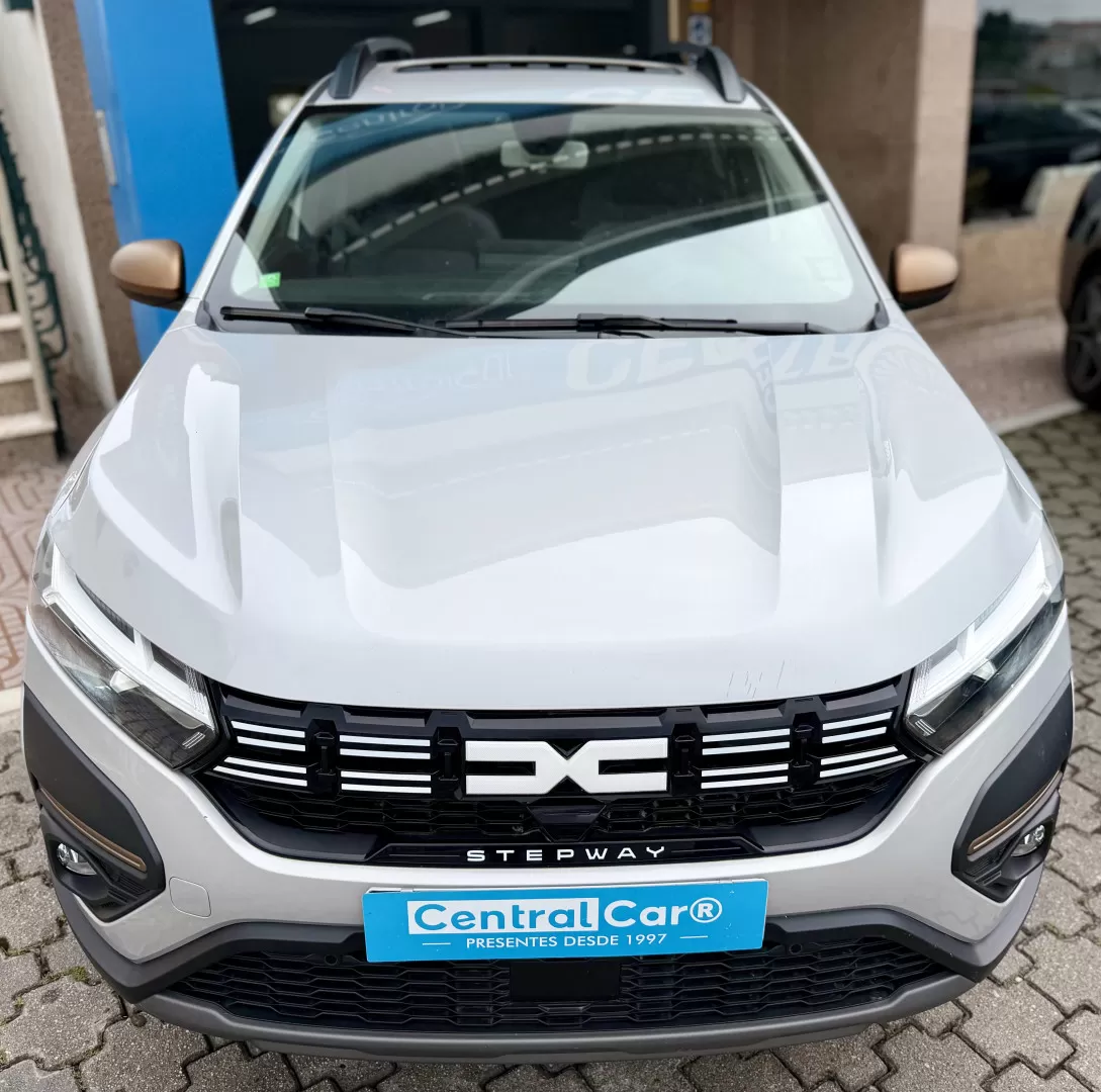 Dacia Sandero 1.0 ECO-G Stepway Extreme Bi-Fuel 101Cv | CÂMARA | CARPLAY | TETO - foto 4