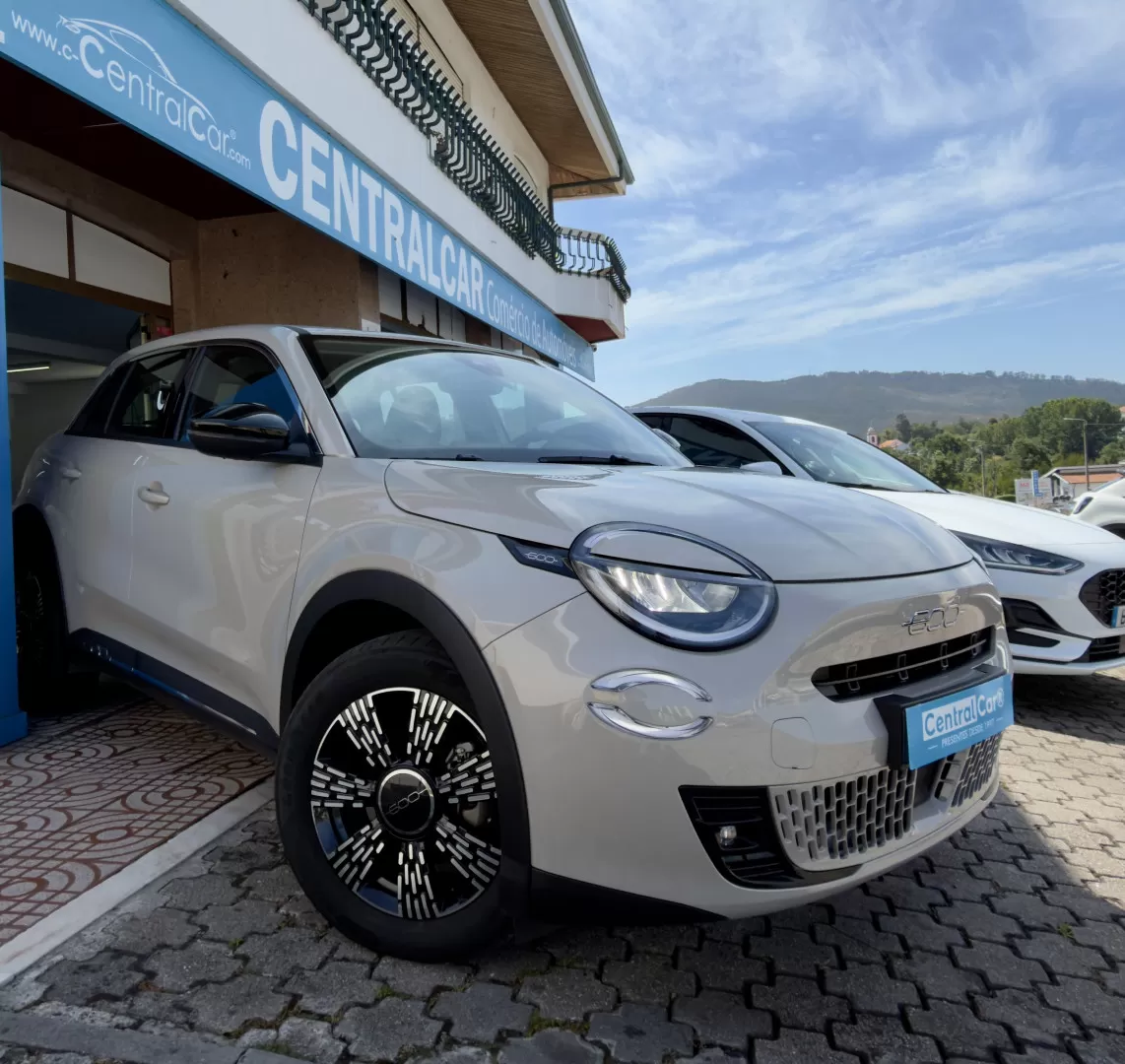 Fiat 600 1.2 E-Hybrid Auto 110Cv | CARPLAY - foto 2