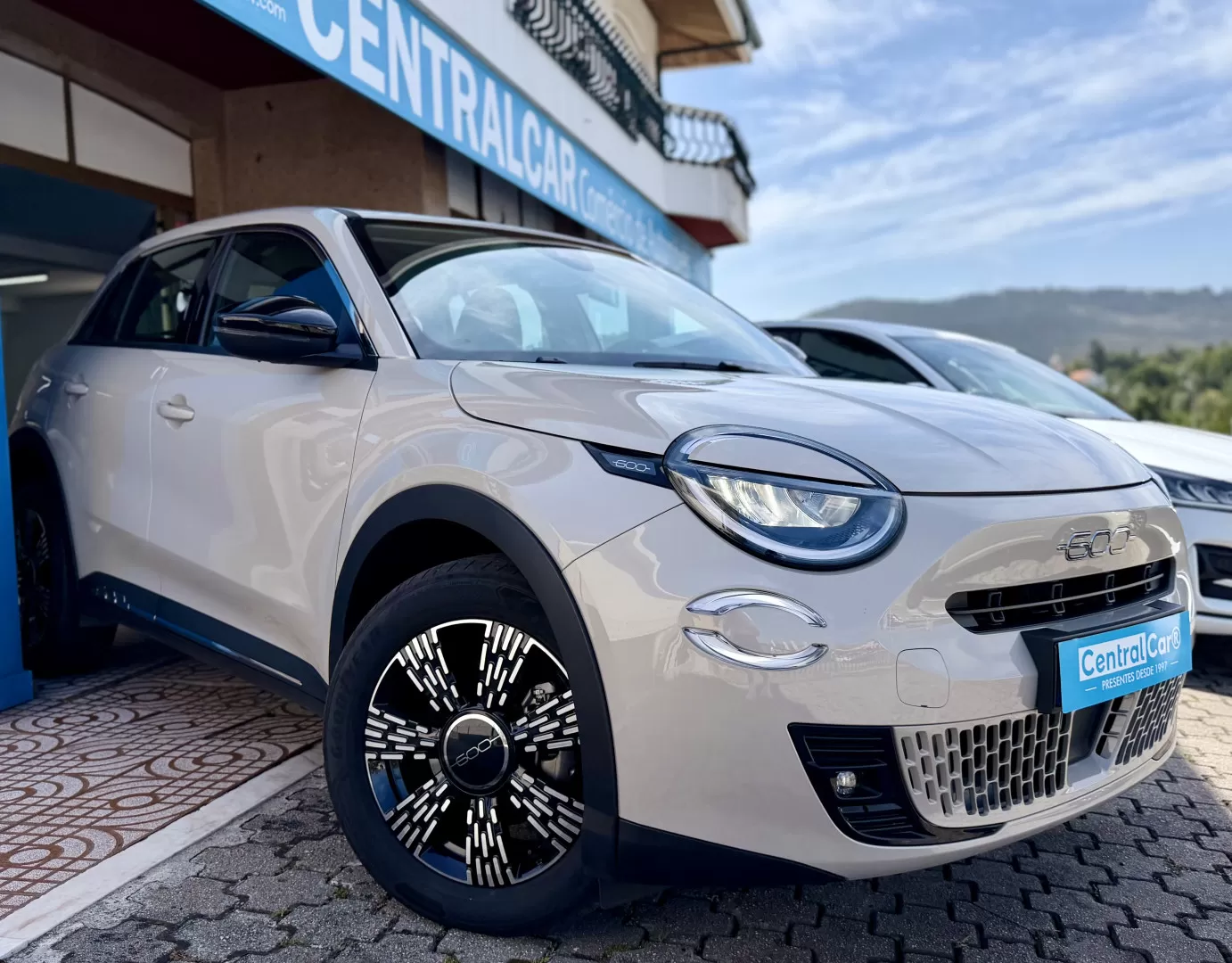 Fiat 600 1.2 E-Hybrid Auto 110Cv | CARPLAY