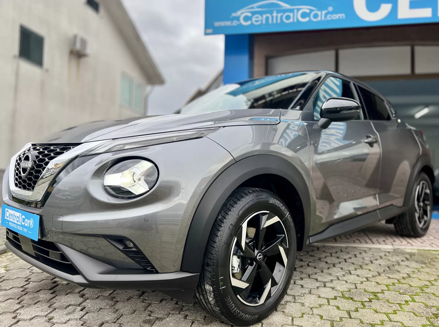 Nissan Juke 1.0 DIG-T N-Connecta 114Cv | CARPLAY | CÂMARA - foto 4