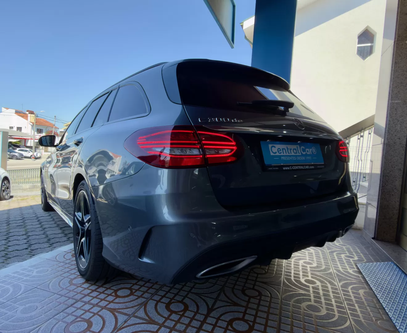 Mercedes-Benz C 300 2.0 de Station AMG Line auto 206Cv | CÂMARA | CARPLAY - foto 8